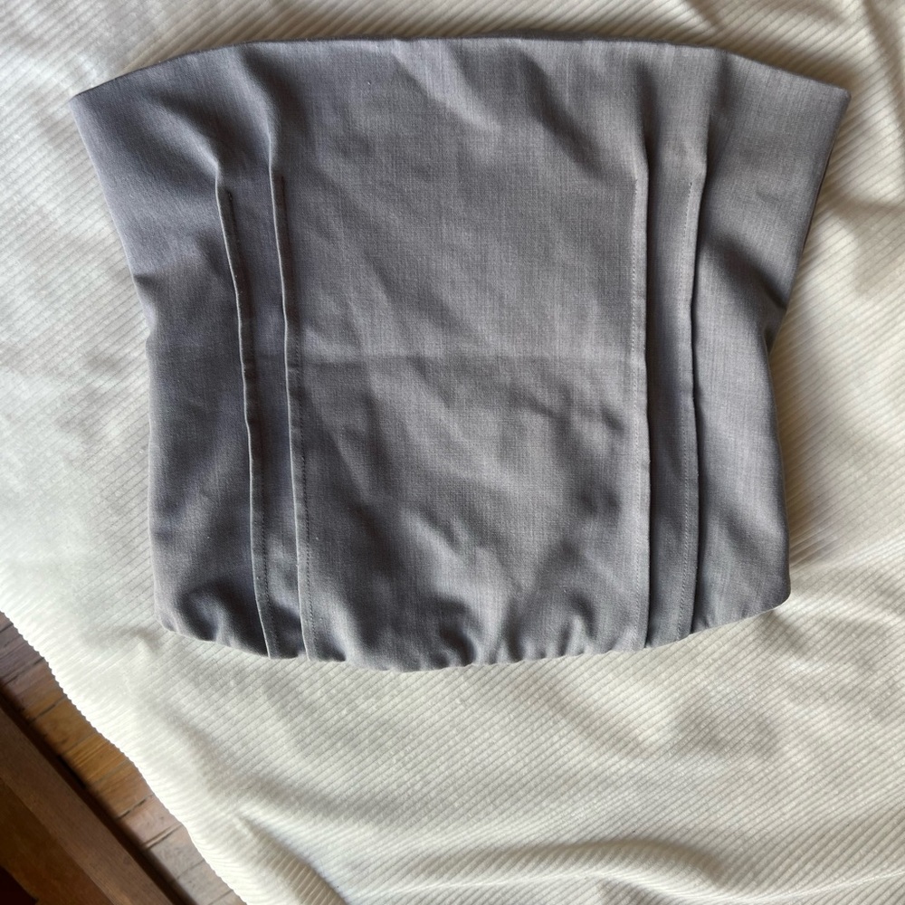 Forever 21 Light Gray Zip-Up Top